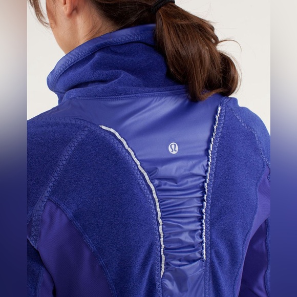 Lululemon Run: Gust Buster Jacket - Picture 7 of 16